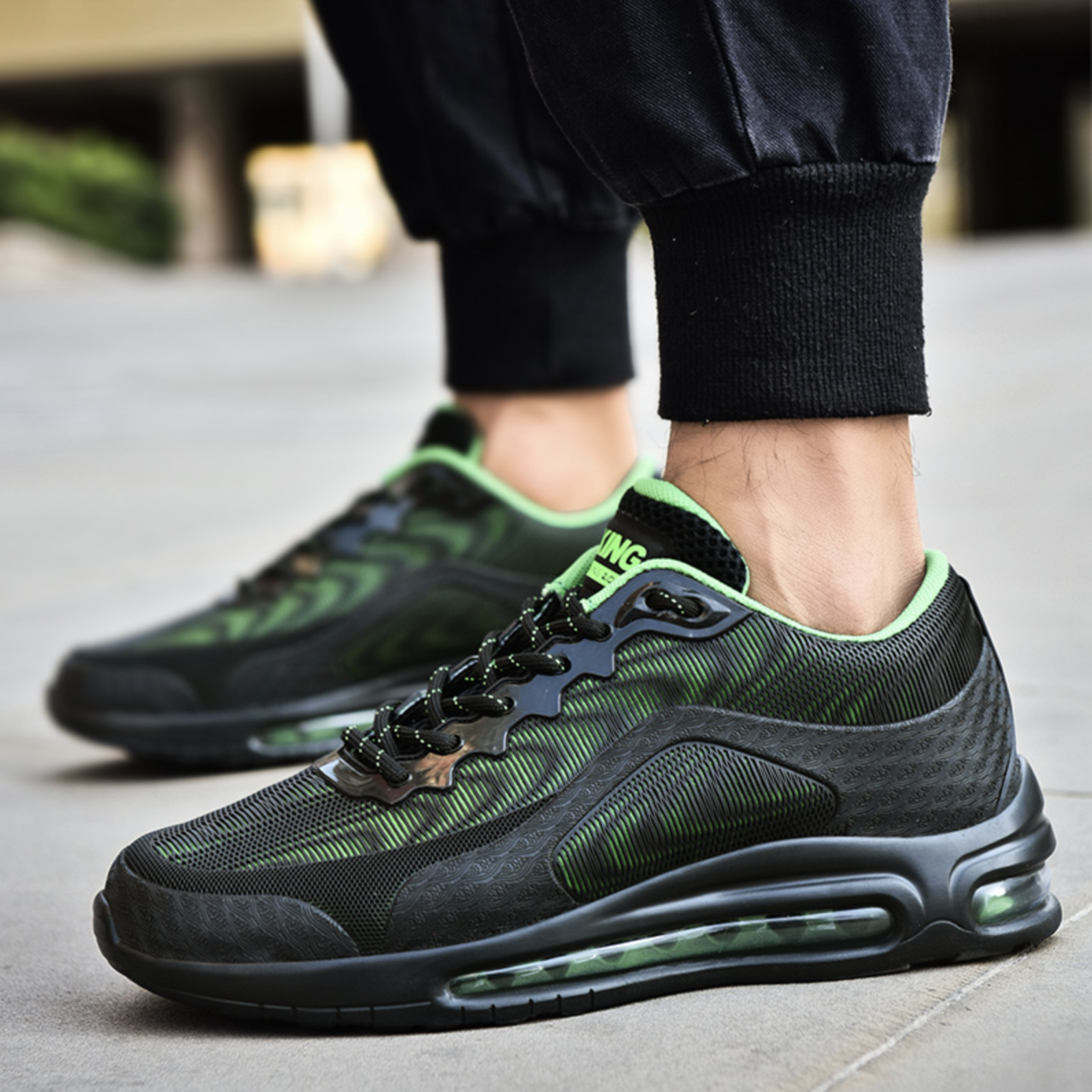 King Trainers