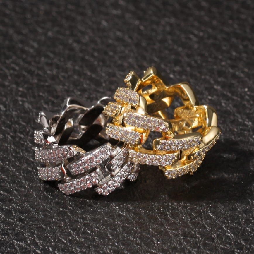 Lumeverse Prong Ring