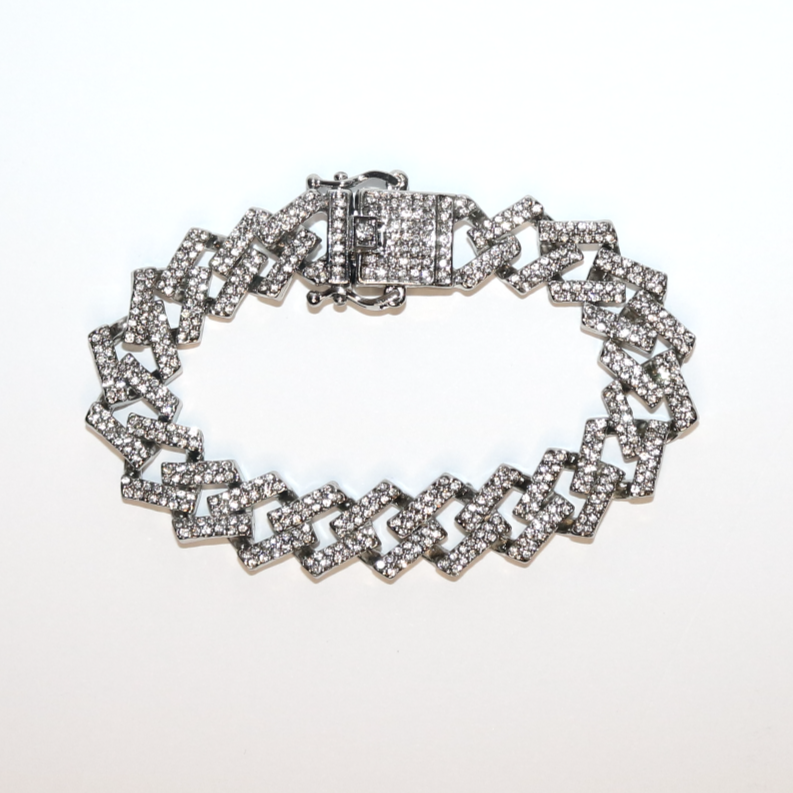 Iced Prong Link Bracelet
